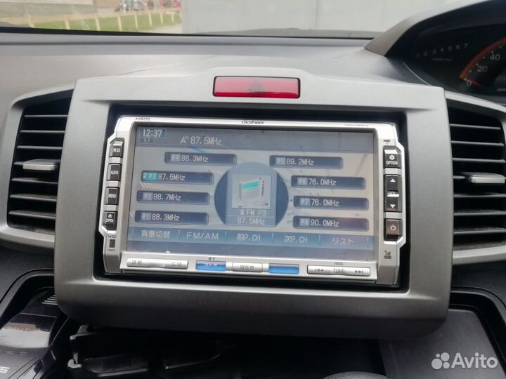 Магнитола gathers honda freed