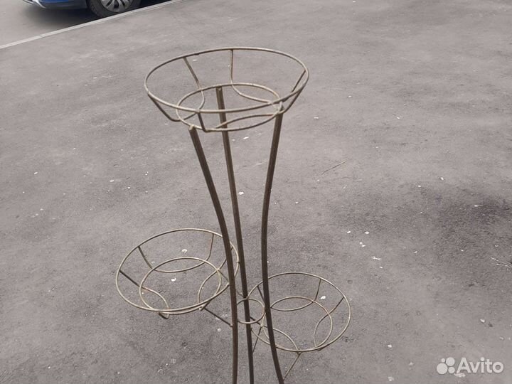 Подставка для цветов