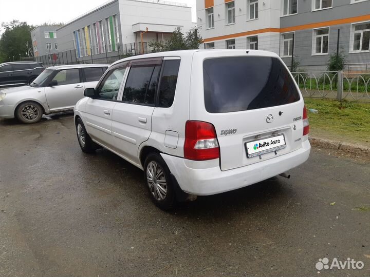 Mazda Demio 1.3 AT, 2002, 215 000 км