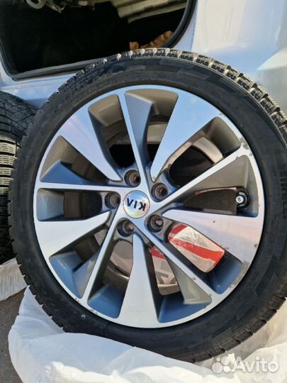 R18 Pirelli Ice Zero FR 235/45, PCD 5x114.3 DIA 67