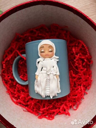 Девочки В хиджабе на кружке