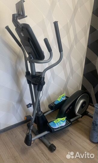 Эллиптический тренажер