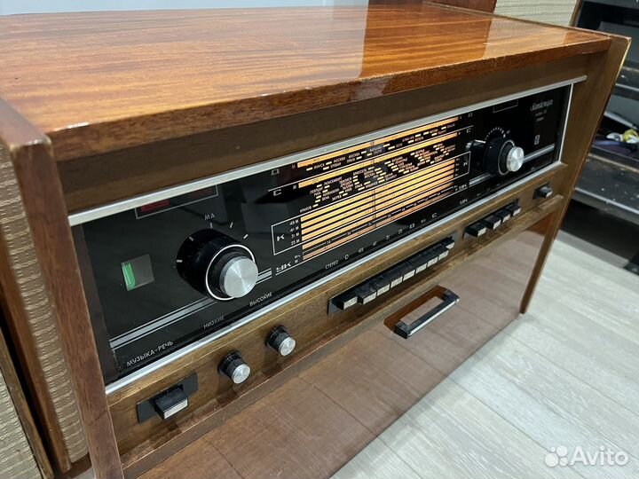 Радиола симфония 003 с aux