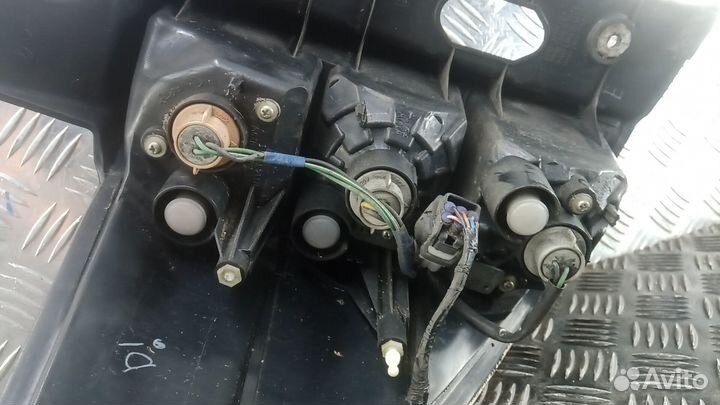 Фонарь задний правый Subaru Forester