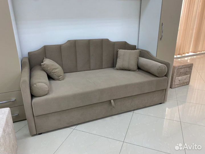 Мягкий диван свой цех n-2856