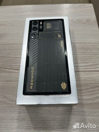 Nubia red magic 9 pro 16/512
