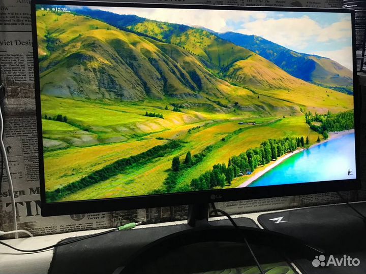 Монитор LG 21.5 дюйма