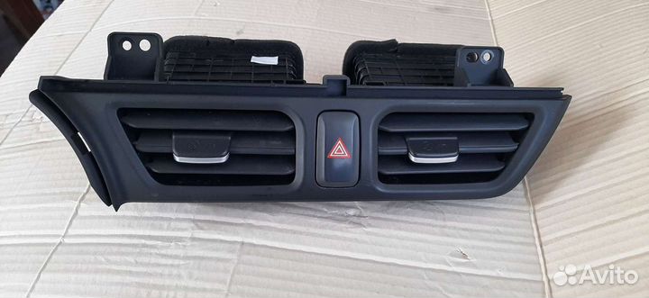 Kia Rio 3 дефлектор отопителя