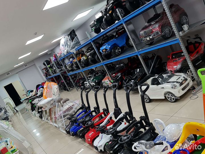 Велосипед с родительской ручкой управления