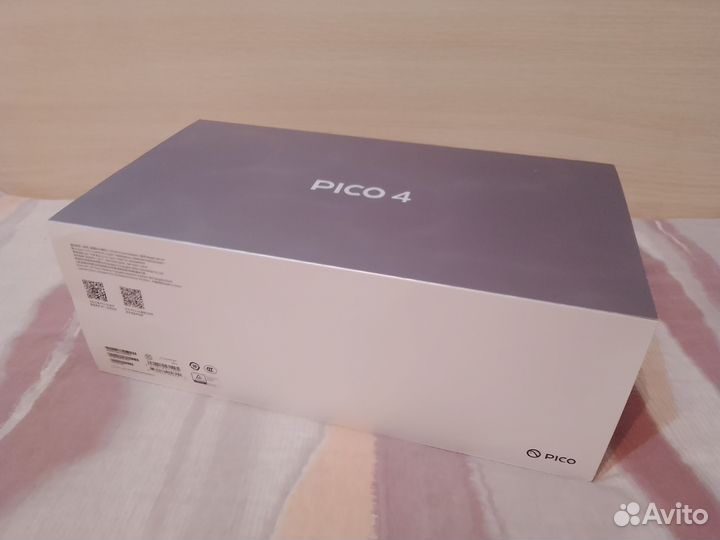 Шлем виртуальной реальности Pico 4 8gb 128gb