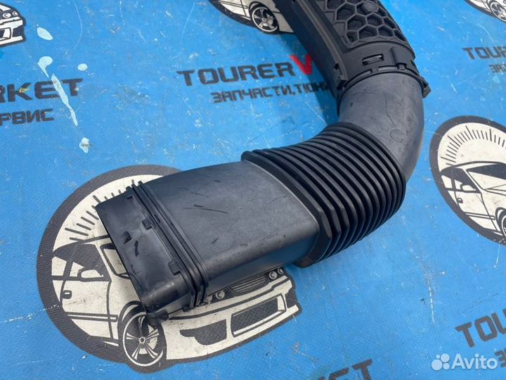 Воздухозаборник Mercedes-Benz C-Class WDD205