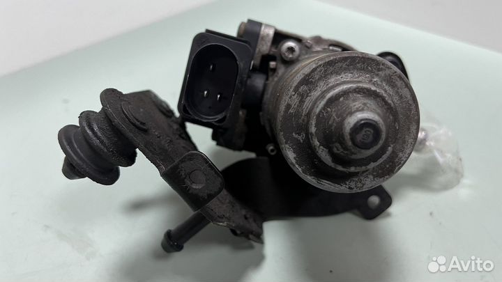 Вакуумный насос VW Jetta, Golf 5