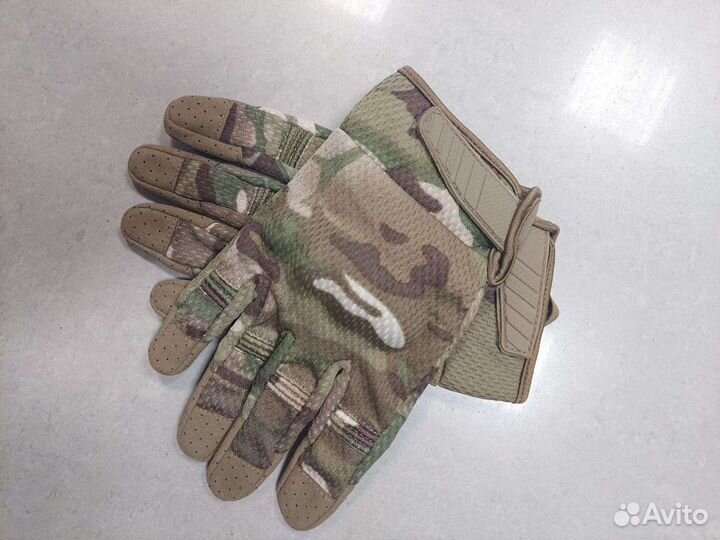 Перчатки тактические