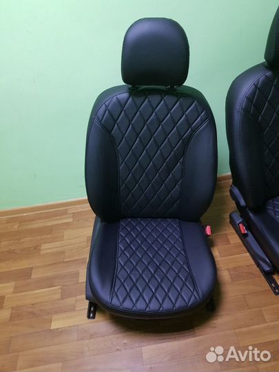 Комплект автомобильных чехлов LADA Priora