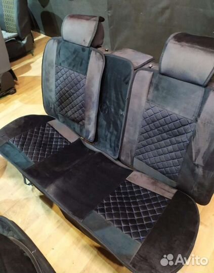 Авто чехлы универсал