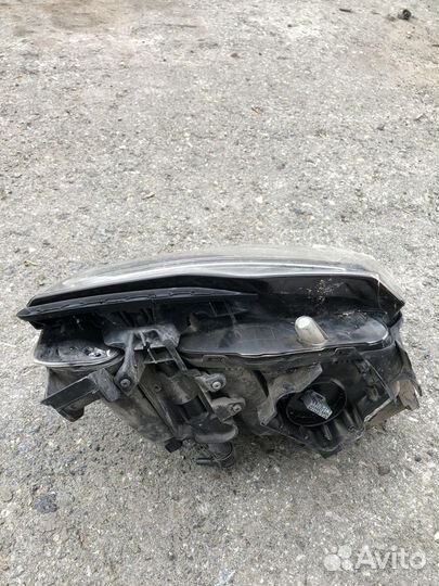 Фара левая Jeep Grand Cherokee wk2 рестайлинг