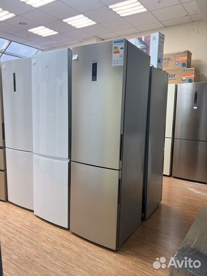 Новый холодильник Haier C2F637cfmv