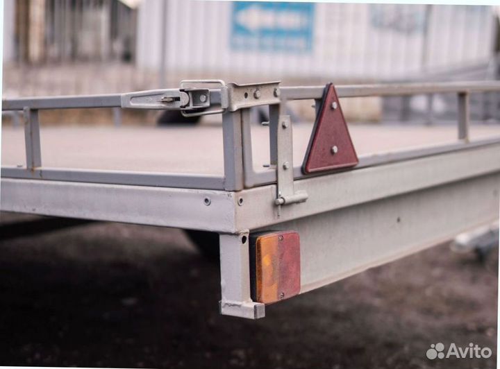 Прицеп легковой 2.5м на 1.5м Титан усиленный