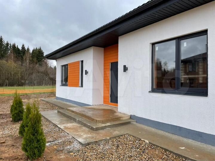 Коттедж 122 м² на участке 6 сот.