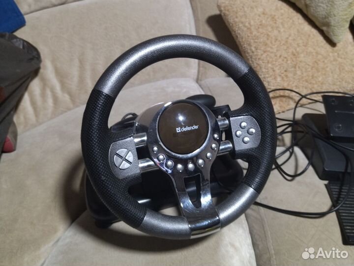 Игровой руль с педалями и коробкой передач