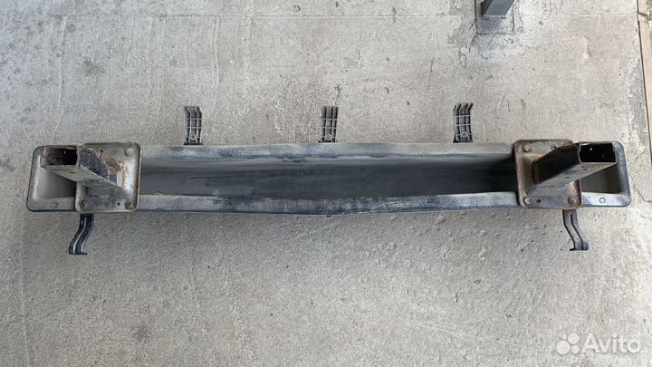 Усилитель заднего бампера Hyundai Sonata EF