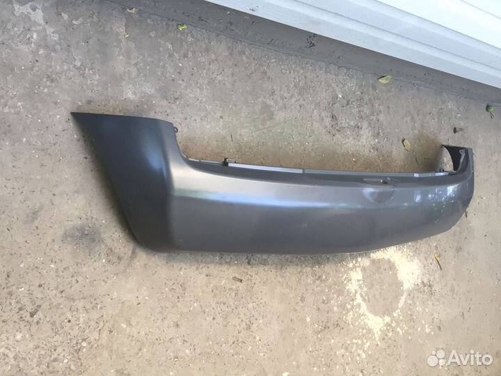 Бампер задний Ниссан Микра