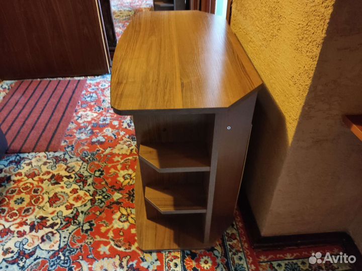 Тумба под телевизор