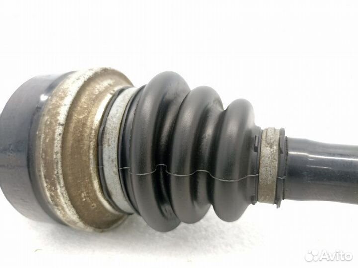 Полуось (привод) задний левый Bmw 1-Series F20