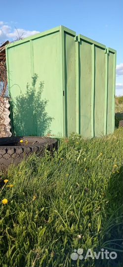 Железный контейнер (бытовка)