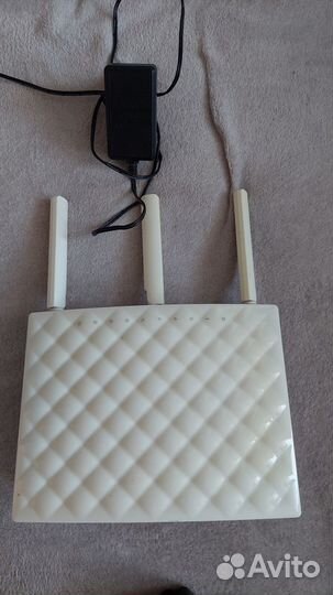 Маршрутизатор Tenda AC15 3x10/100/1000Base-T + 802