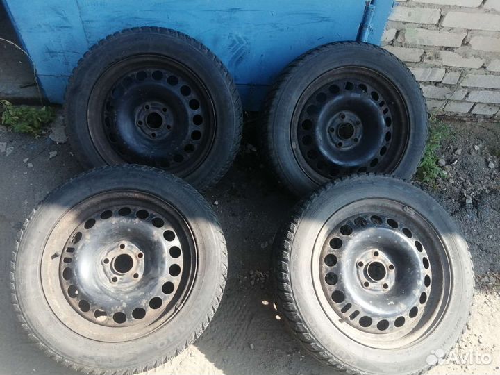 Kumho I'Zen KW22 205/55 R16