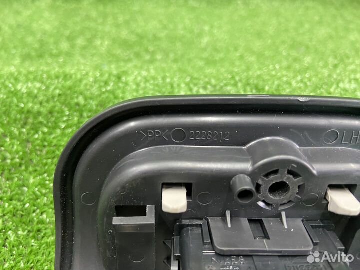 Кнопка подогрева сидений nissan leaf ZE0 EM61 2012