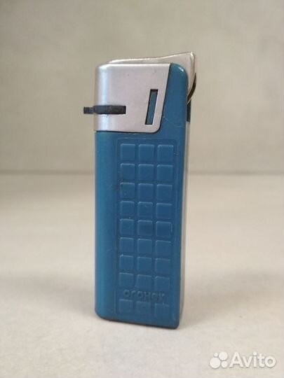 Огонек Сумы газовая зажигалка СССР 1970 г рабочая