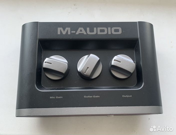 Внешняя звуковая карта M-Audio Fast Track