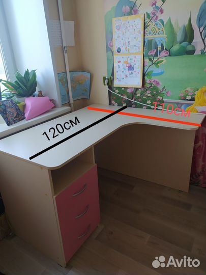 Угловой письменный стол с ящиками