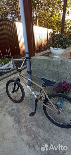 Трюковой велосипед bmx