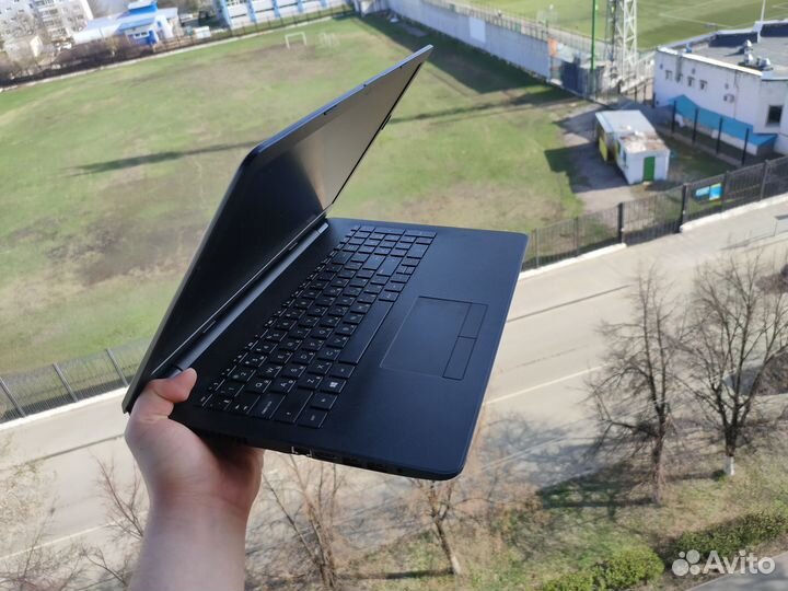 Ноутбук HP Laptop 15.6/DDR3/hdd 1000gb/i3