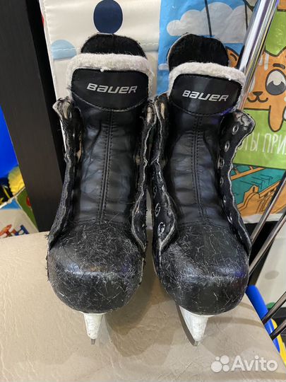 Коньки bauer supreme 140