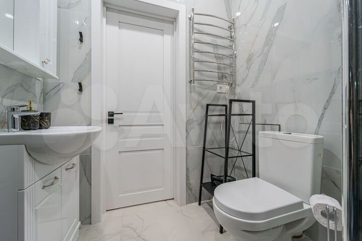 2-к. квартира, 64 м², 5/9 эт.