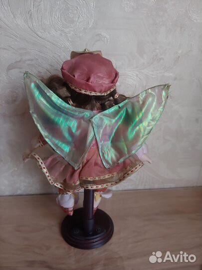 Кукла керамическая фарфоровая коллекционная