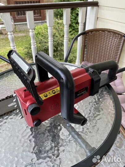 Электрическая пила цепная