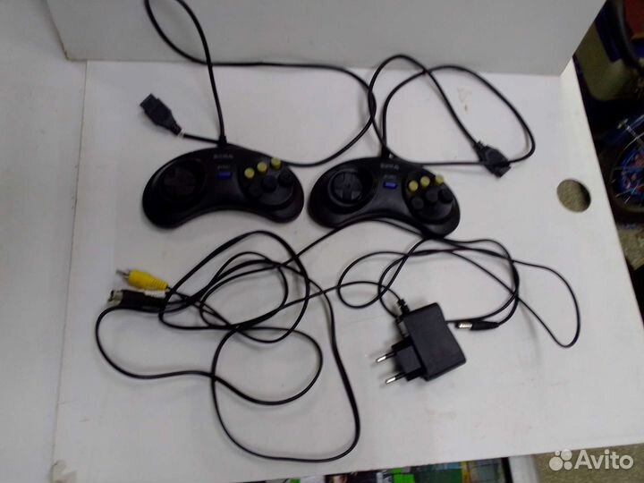 Игровая приставка sega mega drive 2