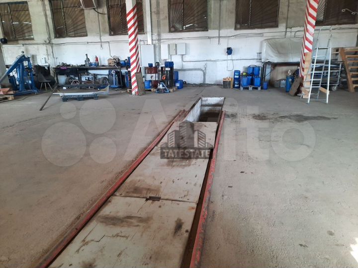 Склад-производство, 1200 м²