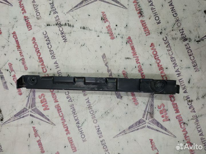 Кронштейн переднего бампера w211 Mercedes левый