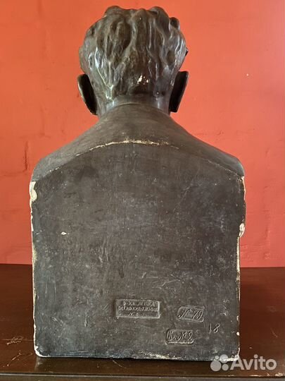 Гжель бюст Калинина. 1932г. Ск. Яковлев