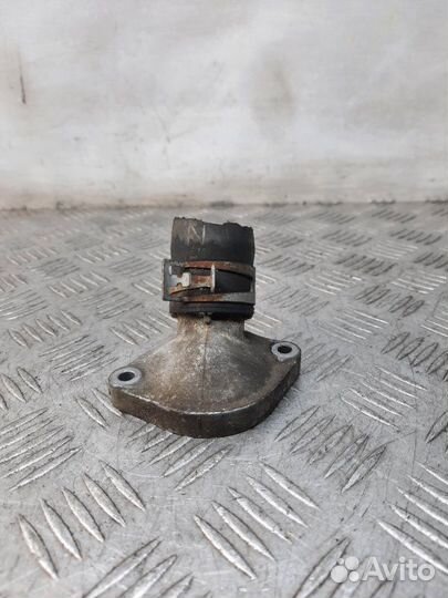 Фланец Toyota Yaris хэтчбэк 1.4 1ndtv 2006