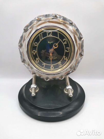 Часы настольные Маяк Хрусталь Механика Экспорт