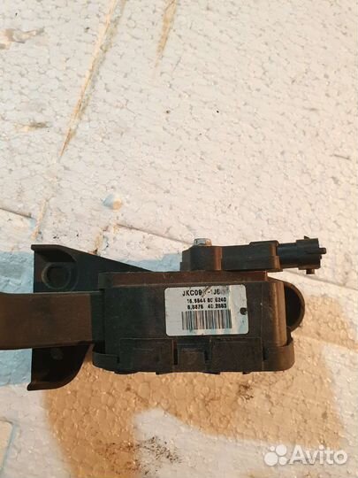 Педаль газа rio 3