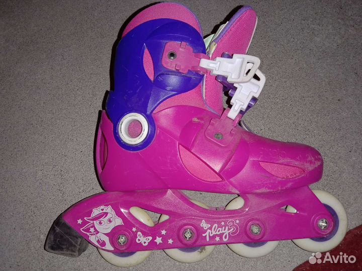 Роликовые коньки