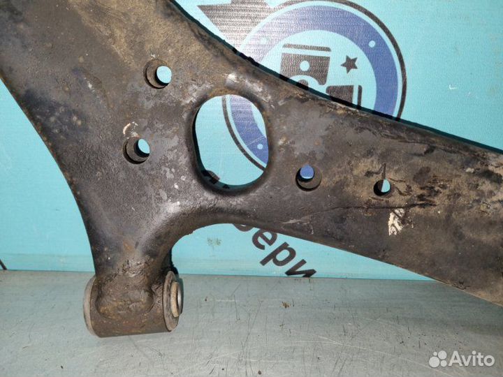 Рычаг передний нижний правый Kia Rio